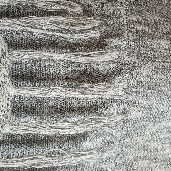 INC. International concepts Women's Sweater tunic with sparkle metallic threads - Picture 6 of 8